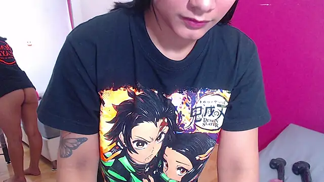 Snapshot of tinyy_whore18 chatting on 03-03-25, 04:03 tinyy whore18 online show from 03-03-25, 04:03