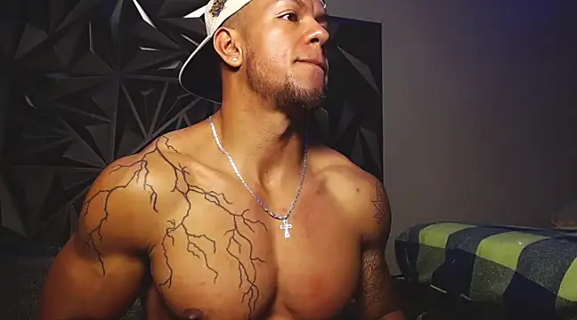 Snapshot of Jacob_Beckett chatting on 03-05-25, 06:56 Jacob Beckett online show from 03-05-25, 06:56