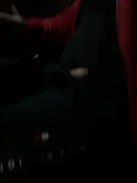 Snapshot of Greeneyes0820 chatting on 03-10-25, 09:29 Greeneyes0820 online show from 03-10-25, 09:29