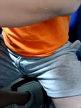 Snapshot of Greeneyes0820 chatting on 11-23-25, 11:32 Greeneyes0820 online show from 11-23-25, 11:32