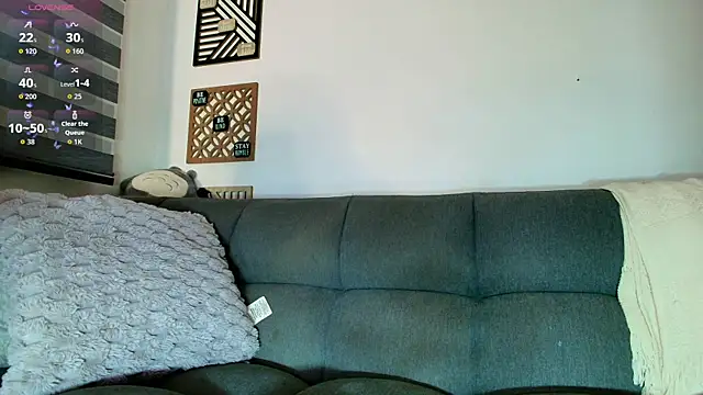 Snapshot of love_sharol_ chatting on 10-31-25, 03:29 love sharol online show from 10-31-25, 03:29