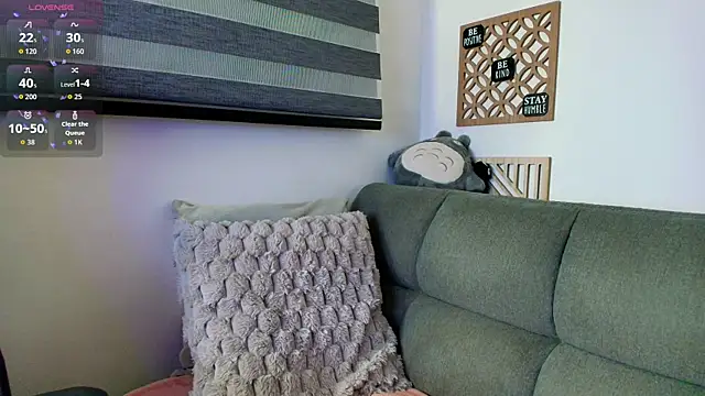 Snapshot of love_sharol_ chatting on 11-21-25, 03:49 love sharol online show from 11-21-25, 03:49