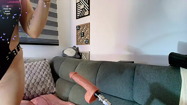 Snapshot of love_sharol_ chatting on 11-25-25, 03:39 love sharol online show from 11-25-25, 03:39