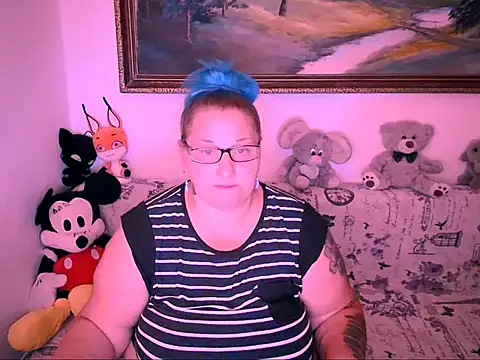 Snapshot of mayamayx chatting on 09-14-25, 07:13 mayamayx online show from 09-14-25, 07:13