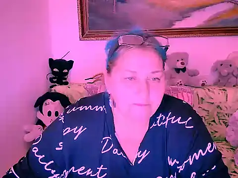 Snapshot of mayamayx chatting on 10-21-25, 06:30 mayamayx online show from 10-21-25, 06:30