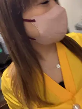 Snapshot of ran_xx_x chatting on 11-20-25, 04:07 ran xx x online show from 11-20-25, 04:07