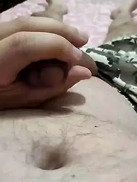 Snapshot of ALEX19833 chatting on 01-23-25, 11:58 ALEX19833 online show from 01-23-25, 11:58