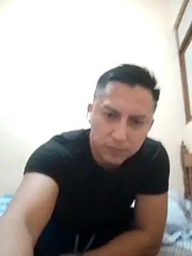 LuisMex1998 online show from 10-24-25, 01:46