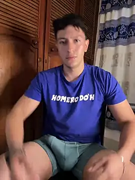 Snapshot of Amon__ashford chatting on 02-22-25, 12:27 Amon ashford online show from 02-22-25, 12:27