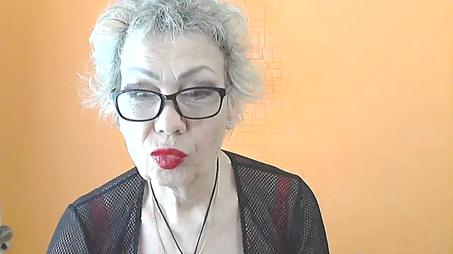 NessyJenixs online show from 03-01-26, 08:16