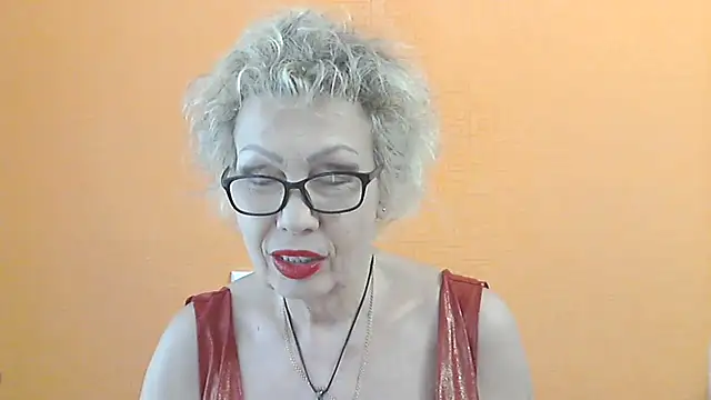 NessyJenixs online show from 05-29-26, 01:09