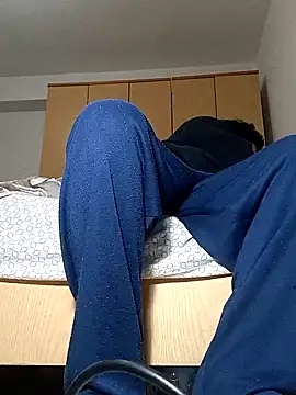 Snapshot of cingonduro chatting on 03-07-25, 07:05 cingonduro online show from 03-07-25, 07:05