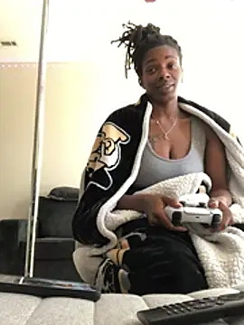 theprettysoles online show from 04-16-26, 04:08