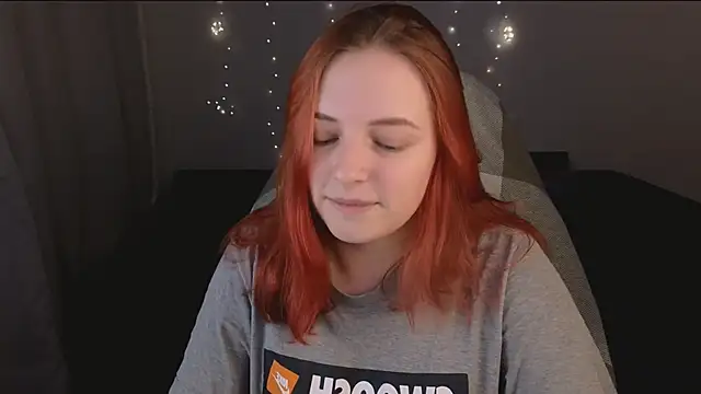 Snapshot of Hanna_melon chatting on 11-15-25, 07:32 Hanna melon online show from 11-15-25, 07:32