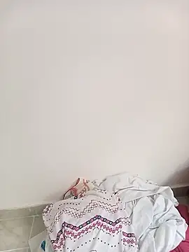 Morenalatina-hotsex online show from 02-18-26, 09:22