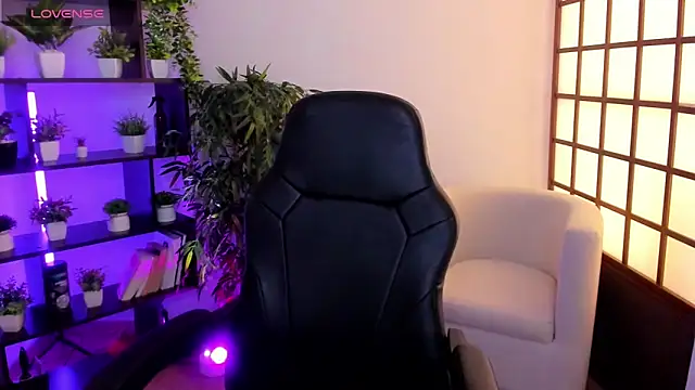 Snapshot of KristineBeauty chatting on 01-09-26, 08:39 KristineBeauty online show from 01-09-26, 08:39