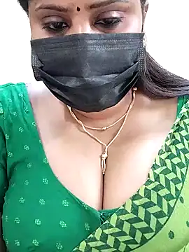 Queenflowerr online show from 02-02-25, 01:02