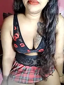 Snapshot of Sexy-Monikaa chatting on 05-19-26, 08:26 Sexy-Monikaa online show from 05-19-26, 08:26
