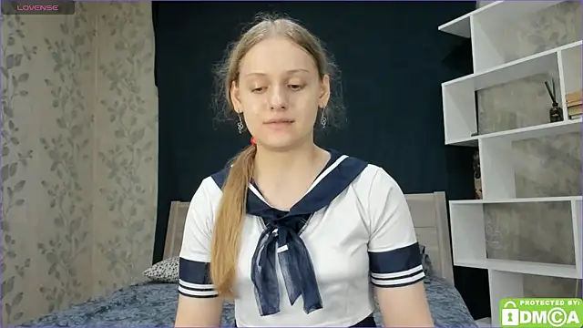 Snapshot of onelovelyalice chatting on 01-28-25, 04:52 onelovelyalice online show from 01-28-25, 04:52