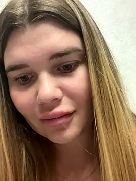 ella zzz online show from 09-30-25, 04:01