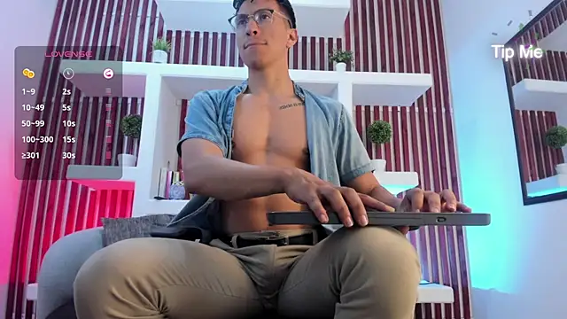 ApoloCruz online show from 09-15-25, 04:34