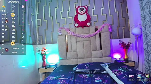 Snapshot of scarlet_hit chatting on 01-30-25, 07:18 scarlet hit online show from 01-30-25, 07:18