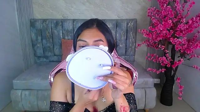 Snapshot of lilith_petit_sub chatting on 02-04-25, 03:47 lilith petit sub online show from 02-04-25, 03:47