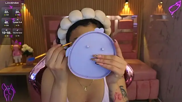 Snapshot of lilith_petit_sub chatting on 09-16-25, 03:40 lilith petit sub online show from 09-16-25, 03:40