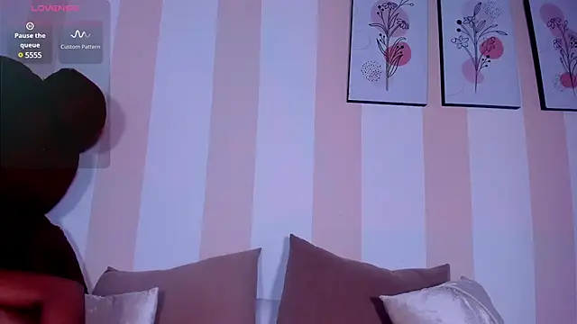 Snapshot of taliarussel chatting on 02-24-25, 05:54 taliarussel online show from 02-24-25, 05:54