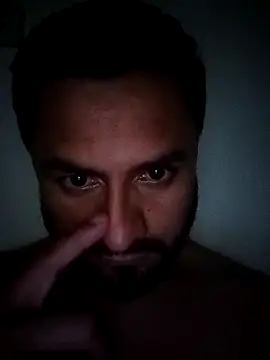 Ant1990 online show from 03-18-26, 03:31