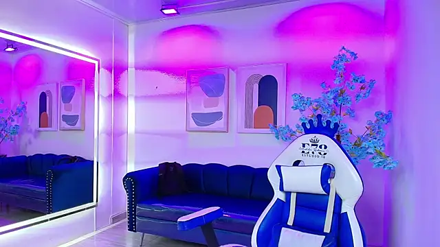 Charlotte ethan online show from 10-03-25, 03:25