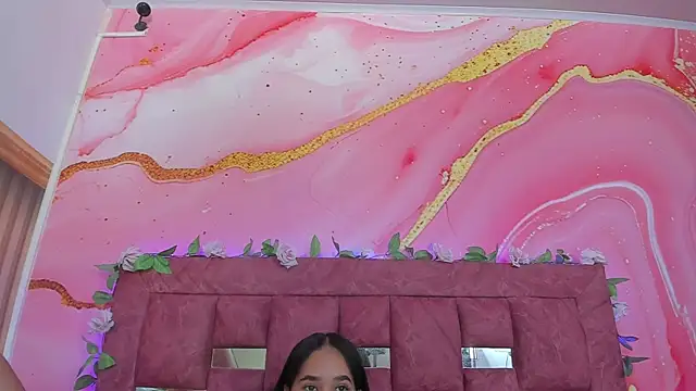 Snapshot of scarlett__evans_ chatting on 07-14-26, 06:24 scarlett evans online show from 07-14-26, 06:24