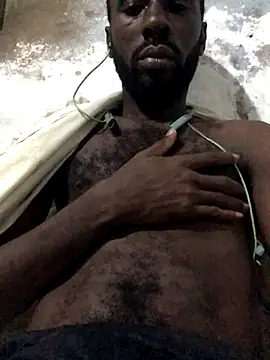 Snapshot of onewinnertee chatting on 10-16-25, 12:44 onewinnertee online show from 10-16-25, 12:44