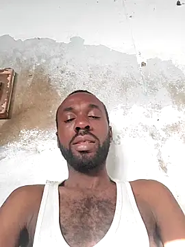 Snapshot of onewinnertee chatting on 10-18-25, 06:58 onewinnertee online show from 10-18-25, 06:58