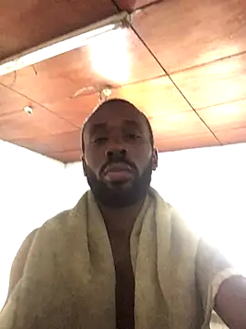 onewinnertee online show from 12-18-25, 07:14