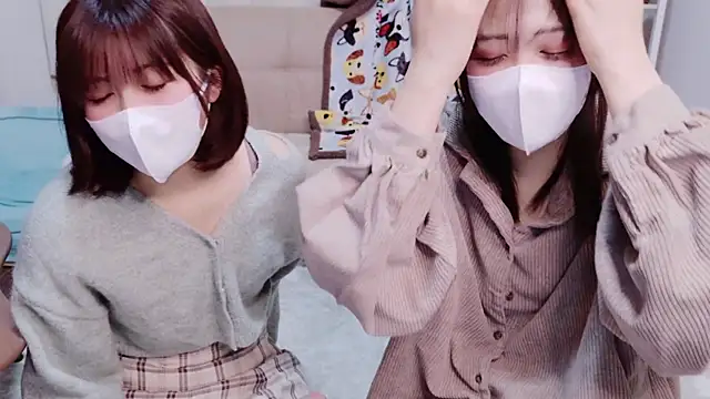 NA-KAREN-V8 online show from 01-31-25, 12:40