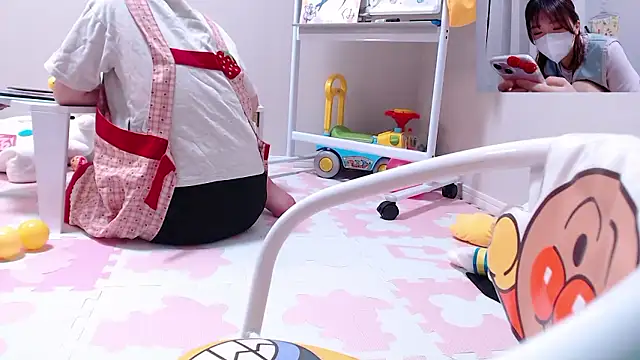 NA-KAREN-V8 online show from 10-24-25, 01:07