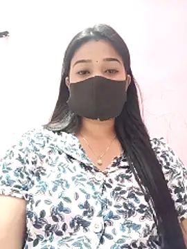 Simran-001 online show from 04-13-26, 12:21