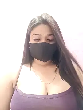 Snapshot of Simran-001 chatting on 04-26-26, 12:58 Simran-001 online show from 04-26-26, 12:58