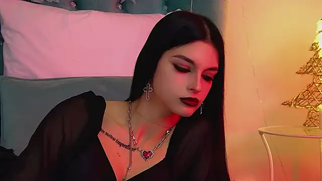 BeverlyMost online show from 12-19-25, 07:15