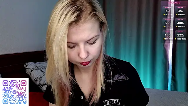 LynetHakes online show from 02-02-26, 06:56