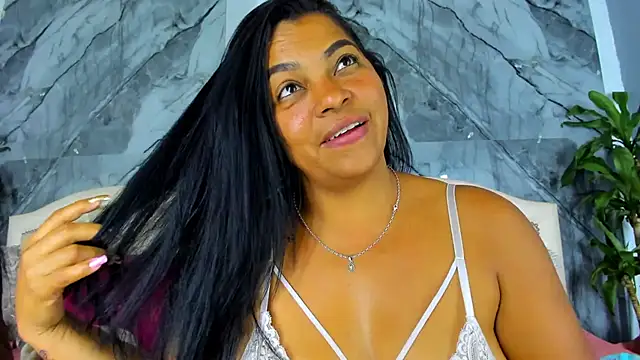 Brunette Scarleth09 online show from 01-25-25, 06:13