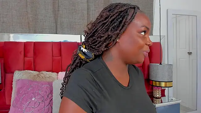 Snapshot of NatyParker chatting on 11-22-25, 01:54 NatyParker online show from 11-22-25, 01:54