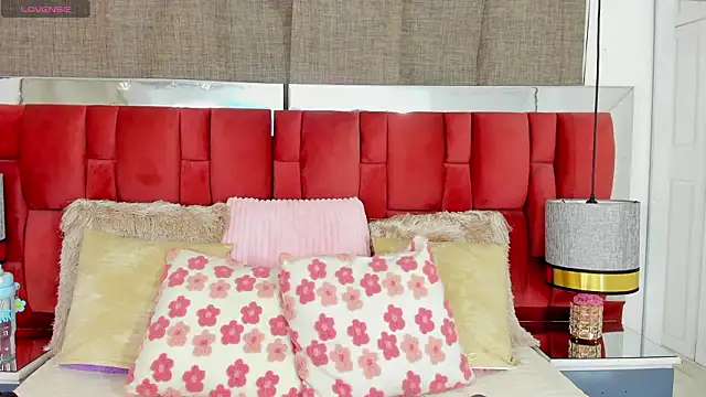 NatyParker online show from 02-12-26, 01:39