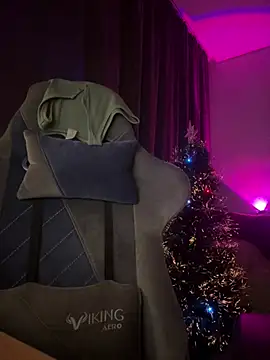 Ohmy Nora  online show from 01-29-25, 01:05