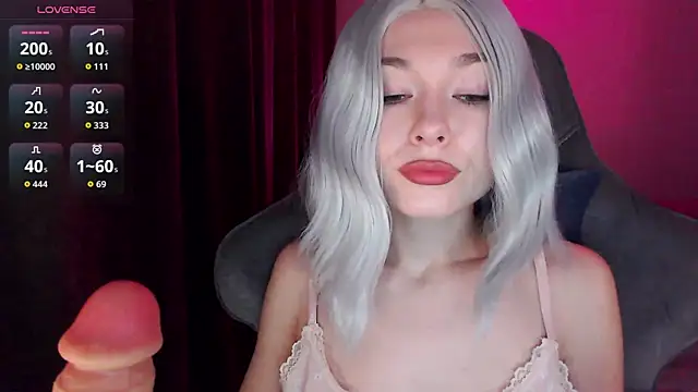 Ohmy Nora  online show from 03-31-26, 10:54