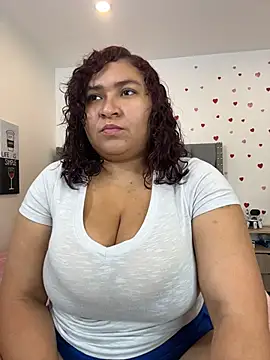 Snapshot of KarlaWild chatting on 04-25-26, 05:43 KarlaWild online show from 04-25-26, 05:43