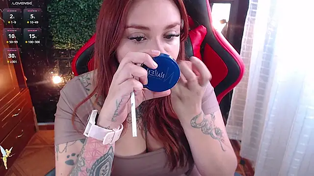 Snapshot of natyk_m chatting on 11-08-25, 04:40 natyk m online show from 11-08-25, 04:40