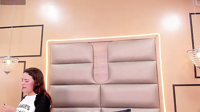 CAYLINCOLLINS online show from 12-01-25, 12:43