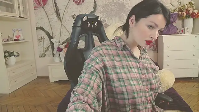 BritneyBarker online show from 03-01-26, 01:18